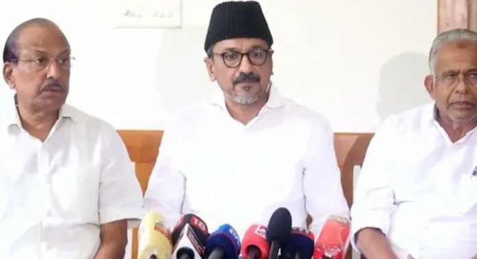 മൂന്നാമതൊരു സീറ്റുകൂടി വേണമെന്ന നിലപാടിലുറച്ച് ലീഗ് ; ആവശ്യം അറിയിക്കുമെന്നും പ്രതികരണം മൂന്നാമതൊരു സീറ്റുകൂടി വേണമെന്ന നിലപാടിലുറച്ച് ലീഗ് ; ആവശ്യം അറിയിക്കുമെന്നും പ്രതികരണം