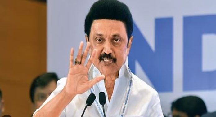 വ്യാജവാർത്തകളുടെ വാട്സാപ് സർവകലാശാലകളായി ബി.ജെ.പി മാറുന്നു ; രൂക്ഷ വിമർശനവുമായി എം കെ സ്റ്റാലിൻ വ്യാജവാർത്തകളുടെ വാട്സാപ് സർവകലാശാലകളായി ബി.ജെ.പി മാറുന്നു ; രൂക്ഷ വിമർശനവുമായി എം കെ സ്റ്റാലിൻ