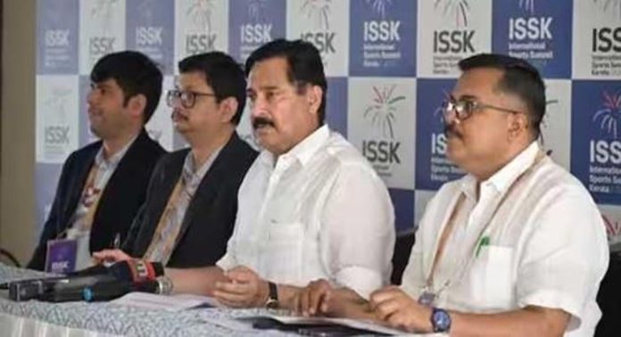 കേരളത്തിൽ സംഘടിപ്പിച്ച അന്താരാഷ്ട്ര കായിക ഉച്ചകോടി സമാപിച്ചു കേരളത്തിൽ സംഘടിപ്പിച്ച അന്താരാഷ്ട്ര കായിക ഉച്ചകോടി സമാപിച്ചു