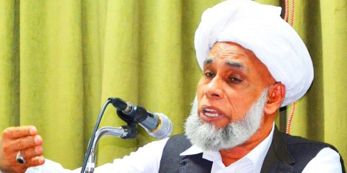 പ്രസംഗിക്കുമ്പോൾ വാക്കുകൾ സൂക്ഷിക്കണം ; നിർദേശവുമായി സമസ്ത പ്രസംഗിക്കുമ്പോൾ വാക്കുകൾ സൂക്ഷിക്കണം ; നിർദേശവുമായി സമസ്ത
