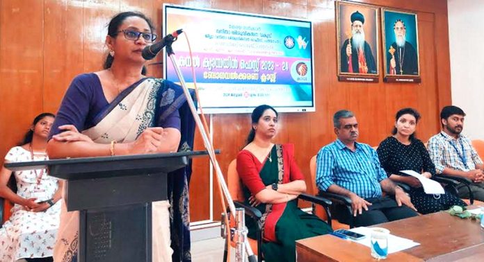 കനല് കര്മപദ്ധതിയുടെ ബോധവത്ക്കരണ ക്ലാസ് പത്തനംതിട്ട കാതോലിക്കറ്റ് കോളേജില് നടത്തി കനല് കര്മപദ്ധതിയുടെ ബോധവത്ക്കരണ ക്ലാസ് പത്തനംതിട്ട കാതോലിക്കറ്റ് കോളേജില് നടത്തി