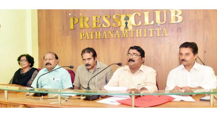 കേരളാ പ്രദേശ് ഗാന്ധി ദർശൻ വേദി ജില്ലാ നേതൃക്യാമ്പ് ജനുവരി 12,13 ന് നടക്കും കേരളാ പ്രദേശ് ഗാന്ധി ദർശൻ വേദി ജില്ലാ നേതൃക്യാമ്പ് ജനുവരി 12,13 ന് നടക്കും