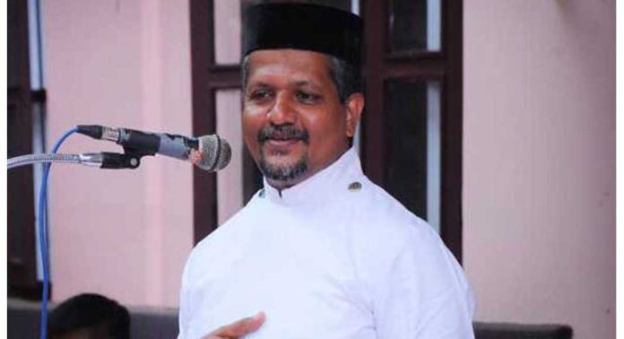 ഫാ. മാത്യൂസ് വാഴക്കുന്നത്തിനെതിരെ നടപടിയുമായി ഓർത്തഡോക്സ് സഭ ഫാ. മാത്യൂസ് വാഴക്കുന്നത്തിനെതിരെ നടപടിയുമായി ഓർത്തഡോക്സ് സഭ