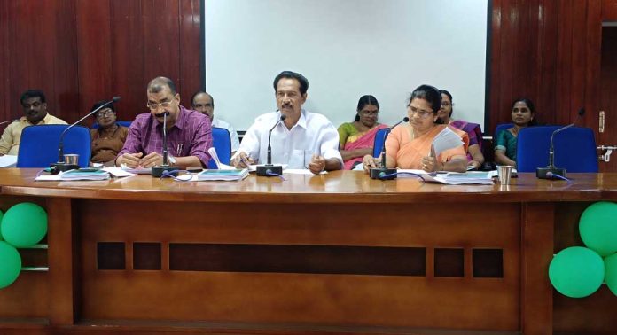 കളക്ടറേറ്റ് കോണ്ഫറന്സ് ഹാളില് ആസൂത്രണസമിതി യോഗം ചേര്ന്നു കളക്ടറേറ്റ് കോണ്ഫറന്സ് ഹാളില് ആസൂത്രണസമിതി യോഗം ചേര്ന്നു