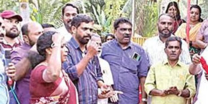 കെ.എസ്.ടി.എ. ജില്ലാസമ്മേളന പതാകാജാഥ സംഘടിപ്പിച്ചു കെ.എസ്.ടി.എ. ജില്ലാസമ്മേളന പതാകാജാഥ സംഘടിപ്പിച്ചു