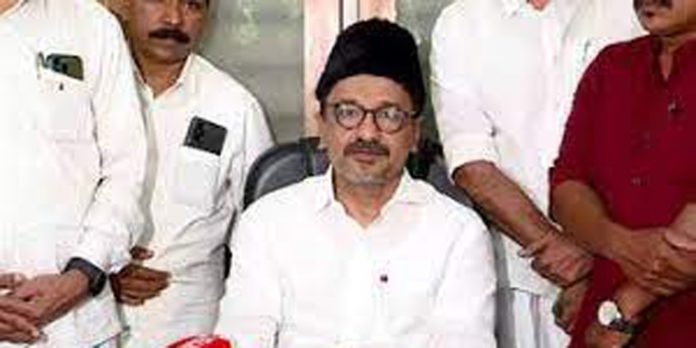 ലോക്സഭ തെരഞ്ഞെടുപ്പിൽ അധിക സീറ്റിന് ലീഗിന് അർഹതയുണ്ടെന്ന അവകാശവാദമുന്നയിച്ച് മുസ്ലിം ലീഗ് സംസ്ഥാന അധ്യക്ഷന് ലോക്സഭ തെരഞ്ഞെടുപ്പിൽ അധിക സീറ്റിന് ലീഗിന് അർഹതയുണ്ടെന്ന അവകാശവാദമുന്നയിച്ച് മുസ്ലിം ലീഗ് സംസ്ഥാന അധ്യക്ഷന്