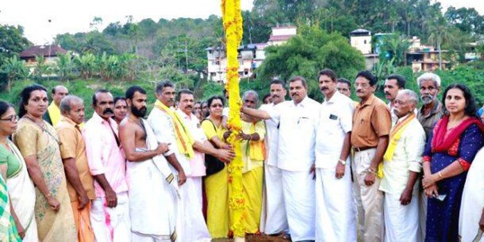 മാടമൺ ശ്രീനാരായണ കൺവെൻഷന്റെ പന്തലിന്റെ കാൽനാട്ടു കർമ്മം പമ്പാ മണപ്പുറത്ത് നടന്നു മാടമൺ ശ്രീനാരായണ കൺവെൻഷന്റെ പന്തലിന്റെ കാൽനാട്ടു കർമ്മം പമ്പാ മണപ്പുറത്ത് നടന്നു