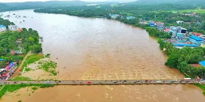 സംസ്ഥാനത്തെ നദികളിൽ നിന്ന് മണൽവാരാം ; മാർച്ച് മുതൽ അനുമതി സംസ്ഥാനത്തെ നദികളിൽ നിന്ന് മണൽവാരാം ; മാർച്ച് മുതൽ അനുമതി