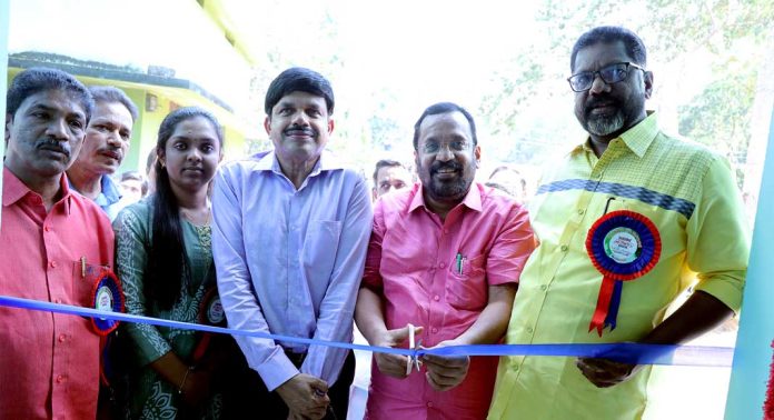 മുപ്പതിനായിരത്തോളം കുടുംബങ്ങള്ക്ക് ഫെബ്രുവരിയില് പട്ടയം വിതരണം ചെയ്യും : മന്ത്രി കെ. രാജന് മുപ്പതിനായിരത്തോളം കുടുംബങ്ങള്ക്ക് ഫെബ്രുവരിയില് പട്ടയം വിതരണം ചെയ്യും : മന്ത്രി കെ. രാജന്