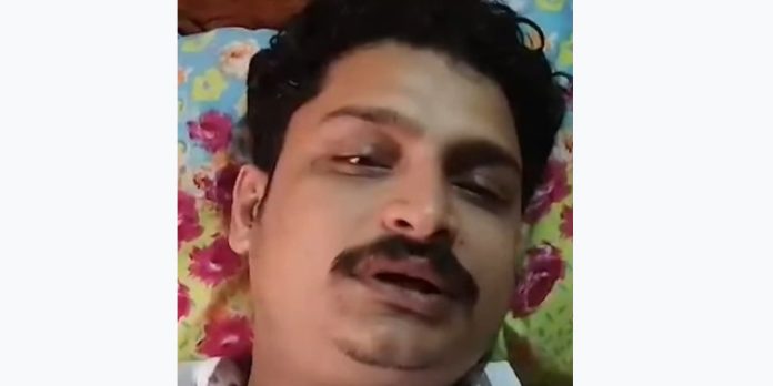 റോഡിലിറങ്ങിയ പുലിയെ ബൈക്കിടിച്ച് യുവാവിന് പരിക്ക് റോഡിലിറങ്ങിയ പുലിയെ ബൈക്കിടിച്ച് യുവാവിന് പരിക്ക്