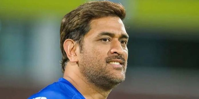 ധോണിക്കെതിരെ മാനനഷ്ടക്കേസ് ധോണിക്കെതിരെ മാനനഷ്ടക്കേസ്