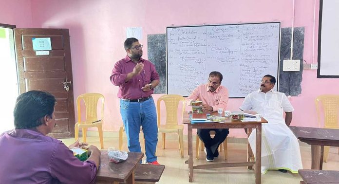 അടൂരിൽ മാതാപിതാക്കളുടെ സംഗമം നടന്നു അടൂരിൽ മാതാപിതാക്കളുടെ സംഗമം നടന്നു