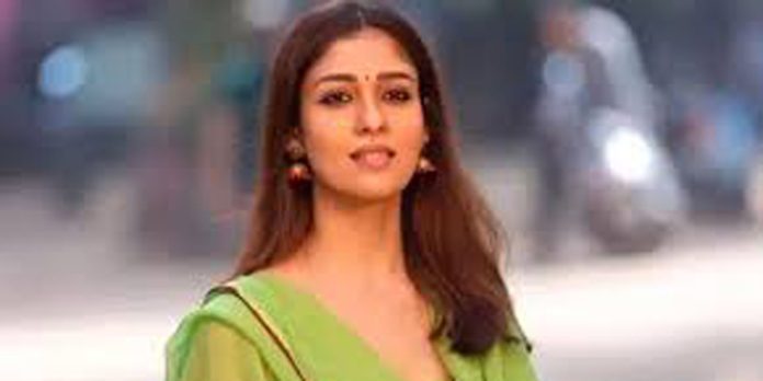 നയൻതാര ടൈറ്റിൽ കഥാപാത്രത്തെ അവതരിപ്പിച്ച തമിഴ് സിനിമ അന്നപൂരണി നെറ്റ്ഫ്ലിക്സിൽ നിന്നും നീക്കി നയൻതാര ടൈറ്റിൽ കഥാപാത്രത്തെ അവതരിപ്പിച്ച തമിഴ് സിനിമ അന്നപൂരണി നെറ്റ്ഫ്ലിക്സിൽ നിന്നും നീക്കി