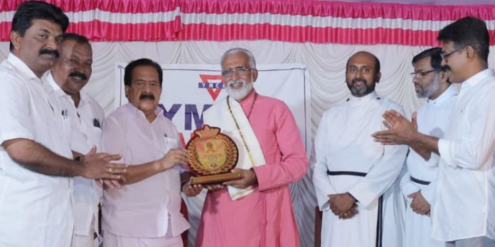 സന്നദ്ധ സംഘടനകൾ ദേശത്തിൻ്റെ പ്രകാശഗോപുരമാകണം : രമേശ് ചെന്നിത്തല സന്നദ്ധ സംഘടനകൾ ദേശത്തിൻ്റെ പ്രകാശഗോപുരമാകണം : രമേശ് ചെന്നിത്തല
