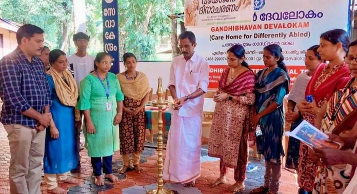 കോന്നി ഗാന്ധിഭവൻ ദേവലോകത്തിൽ വയോജന ദിനാചരണം സംഘടിപ്പിച്ചു കോന്നി ഗാന്ധിഭവൻ ദേവലോകത്തിൽ വയോജന ദിനാചരണം സംഘടിപ്പിച്ചു