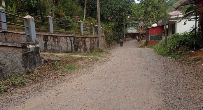 സി.കെ റോഡ് പുനരുദ്ധാരണം ഒന്നിന് തുടങ്ങും : എല്.ഡി.എഫ് സി.കെ റോഡ് പുനരുദ്ധാരണം ഒന്നിന് തുടങ്ങും : എല്.ഡി.എഫ്