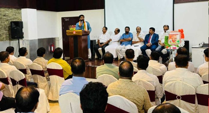ലോകം ഇന്ത്യയെ അറിഞ്ഞത് ഗാന്ധിയൻ മൂല്യങ്ങളിലൂടെ ; ചാണ്ടി ഉമ്മൻ എംഎൽഎ ലോകം ഇന്ത്യയെ അറിഞ്ഞത് ഗാന്ധിയൻ മൂല്യങ്ങളിലൂടെ ; ചാണ്ടി ഉമ്മൻ എംഎൽഎ