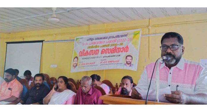 പന്തളം തെക്കേക്കര ഗ്രാമപഞ്ചായത്ത് വികസന സെമിനാര് ഡെപ്യൂട്ടി സ്പീക്കര് ചിറ്റയം ഗോപകുമാര് ഉദ്ഘാടനം ചെയ്തു പന്തളം തെക്കേക്കര ഗ്രാമപഞ്ചായത്ത് വികസന സെമിനാര് ഡെപ്യൂട്ടി സ്പീക്കര് ചിറ്റയം ഗോപകുമാര് ഉദ്ഘാടനം ചെയ്തു