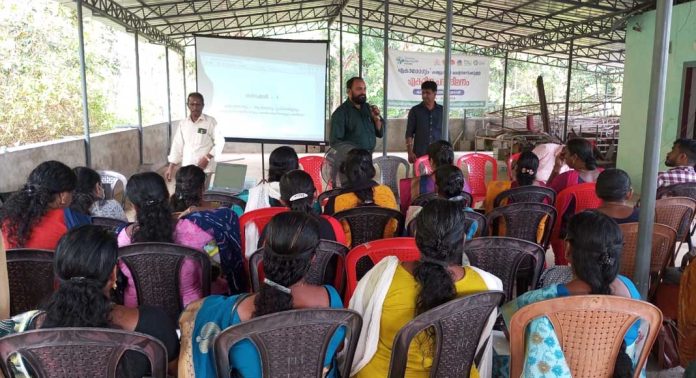 ചെറുകോൽ ഗ്രാമപഞ്ചായത്ത് ഏകാരോഗ്യം കമ്മ്യൂണിറ്റി മെന്റർമാർക്കുള്ള ഏകദിന പരിശീലനം നടന്നു ചെറുകോൽ ഗ്രാമപഞ്ചായത്ത് ഏകാരോഗ്യം കമ്മ്യൂണിറ്റി മെന്റർമാർക്കുള്ള ഏകദിന പരിശീലനം നടന്നു