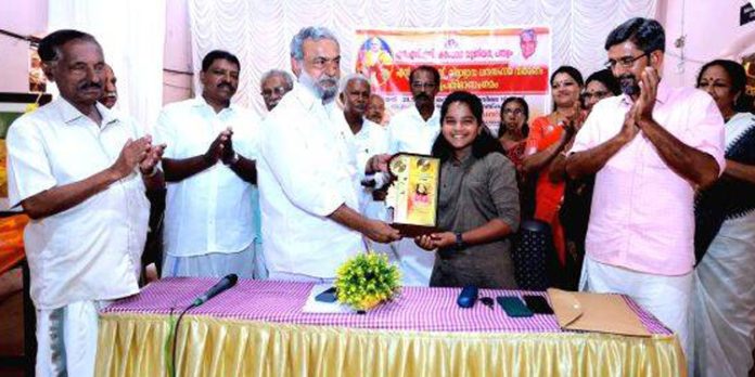 പന്തളം എൻ എസ്എസ് യൂണിയന്റെ ആഭിമുഖ്യത്തിൽ പ്രതിഭാ സംഗമം നടത്തി പന്തളം എൻ എസ്എസ് യൂണിയന്റെ ആഭിമുഖ്യത്തിൽ പ്രതിഭാ സംഗമം നടത്തി