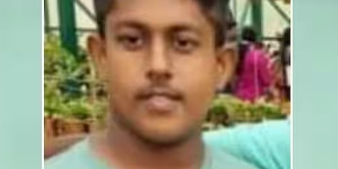 പഞ്ചവാദ്യ കലാകാരനെ കുളത്തിൽ മരിച്ച നിലയിൽ കണ്ടെത്തി പഞ്ചവാദ്യ കലാകാരനെ കുളത്തിൽ മരിച്ച നിലയിൽ കണ്ടെത്തി
