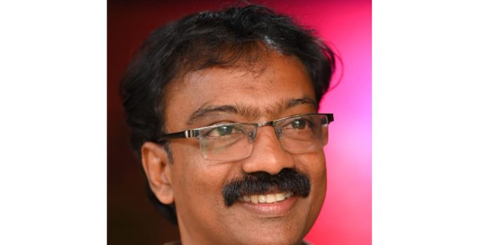 പ്രവാസി ഭാരതി സാഹിത്യ രത്ന പുരസ്കാരം ഗിന്നസ് സത്താർ ആദൂരിന് പ്രവാസി ഭാരതി സാഹിത്യ രത്ന പുരസ്കാരം ഗിന്നസ് സത്താർ ആദൂരിന്