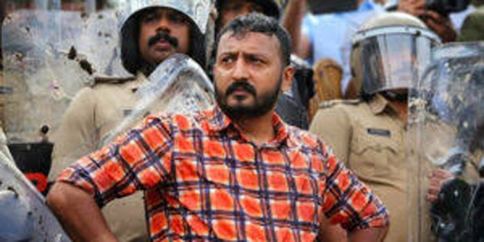 13 പേരുള്ള പ്രതിപ്പട്ടികയിൽ രാഹുൽ രണ്ടാം പ്രതി 13 പേരുള്ള പ്രതിപ്പട്ടികയിൽ രാഹുൽ രണ്ടാം പ്രതി