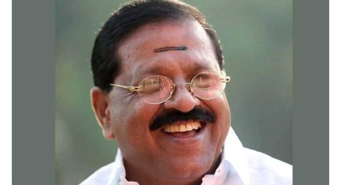 കെ. സുധാകരനെതിരെ ഒളിയമ്പുമായി രാജ്മോഹൻ ഉണ്ണിത്താൻ കെ. സുധാകരനെതിരെ ഒളിയമ്പുമായി രാജ്മോഹൻ ഉണ്ണിത്താൻ