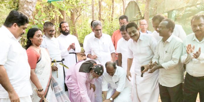 ലോകം ജീവവായുവിനുവേണ്ടി കേഴുന്ന കാലം അടുത്തിരിക്കുന്നു എന്ന വസ്തുത നാം തിരിച്ചറിയണം ; റാന്നി നിലയ്ക്കൽ ഭദ്രാസന അധ്യക്ഷൻ ഡോ.ജോസഫ് മാർ ബർണബാസ് സഫ്രഗൻ ലോകം ജീവവായുവിനുവേണ്ടി കേഴുന്ന കാലം അടുത്തിരിക്കുന്നു എന്ന വസ്തുത നാം തിരിച്ചറിയണം ; റാന്നി നിലയ്ക്കൽ ഭദ്രാസന അധ്യക്ഷൻ ഡോ.ജോസഫ് മാർ ബർണബാസ് സഫ്രഗൻ