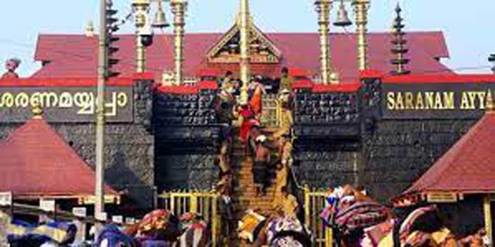 ശബരിമലയിലയില് ഭക്തജനത്തിരക്കിന് നേരിയ ശമനം ശബരിമലയിലയില് ഭക്തജനത്തിരക്കിന് നേരിയ ശമനം