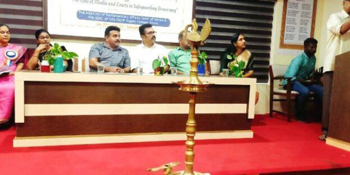 കോന്നി എസ്.എ.എസ്.എസ്.എൻ.ഡി.പി. യോഗം കോളേജില് സെമിനാര് സംഘടിപ്പിച്ചു കോന്നി എസ്.എ.എസ്.എസ്.എൻ.ഡി.പി. യോഗം കോളേജില് സെമിനാര് സംഘടിപ്പിച്ചു