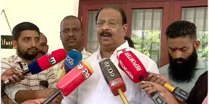 കര്ഷകപെന്ഷന് മുടങ്ങിയിട്ട് 6 മാസം ; കര്ഷകരെ കരിച്ചുകളയുന്ന സൂര്യനാണ് മുഖ്യമന്ത്രിയെന്ന് കെ.സുധാകരന് എംപി കര്ഷകപെന്ഷന് മുടങ്ങിയിട്ട് 6 മാസം ; കര്ഷകരെ കരിച്ചുകളയുന്ന സൂര്യനാണ് മുഖ്യമന്ത്രിയെന്ന് കെ.സുധാകരന് എംപി