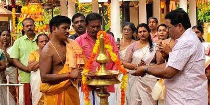 പെരിങ്ങര ഗുരുവാണീശ്വരം ക്ഷേത്രത്തിൽ മകര പൊങ്കാല അർപ്പിച്ചു പെരിങ്ങര ഗുരുവാണീശ്വരം ക്ഷേത്രത്തിൽ മകര പൊങ്കാല അർപ്പിച്ചു