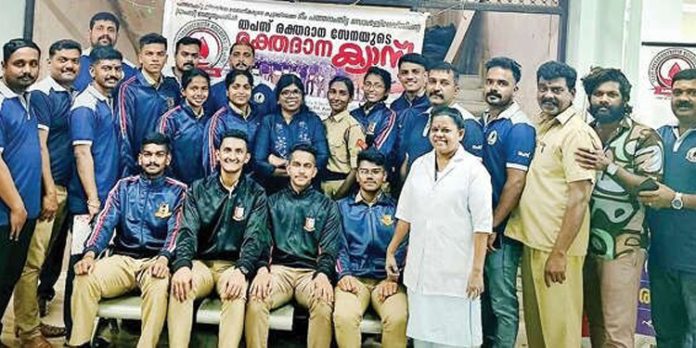ഒന്നാം വാർഷികം ആഘോഷിച്ച് സൈനികക്കൂട്ടായ്മ തപസ് ഒന്നാം വാർഷികം ആഘോഷിച്ച് സൈനികക്കൂട്ടായ്മ തപസ്