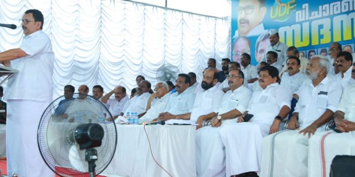 യു ഡിഎഫ് തിരുവല്ല മണ്ഡലം വിചാരണ സദസ്സ് ഉദ്ഘാടനം ചെയ്തു യു ഡിഎഫ് തിരുവല്ല മണ്ഡലം വിചാരണ സദസ്സ് ഉദ്ഘാടനം ചെയ്തു