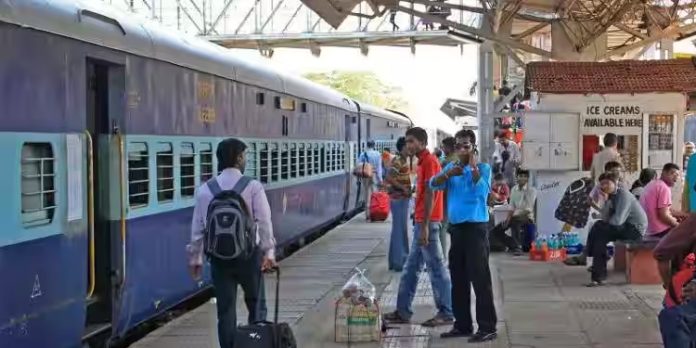 കേരളത്തിൽ നിന്ന് അയോധ്യയിലേക്കുള്ള ആദ്യ ട്രെയിൻ സർവീസ് ഇന്നാരംഭിക്കും കേരളത്തിൽ നിന്ന് അയോധ്യയിലേക്കുള്ള ആദ്യ ട്രെയിൻ സർവീസ് ഇന്നാരംഭിക്കും