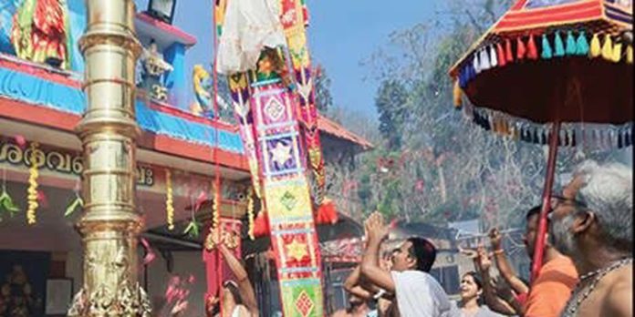 വടശ്ശേരിക്കര തമ്പുരാൻകുന്ന് സുബ്രഹ്മണ്യസ്വാമി ക്ഷേത്രത്തിലെ തൈപ്പൂയ ഉത്സവത്തിന് കൊടിയേറി വടശ്ശേരിക്കര തമ്പുരാൻകുന്ന് സുബ്രഹ്മണ്യസ്വാമി ക്ഷേത്രത്തിലെ തൈപ്പൂയ ഉത്സവത്തിന് കൊടിയേറി