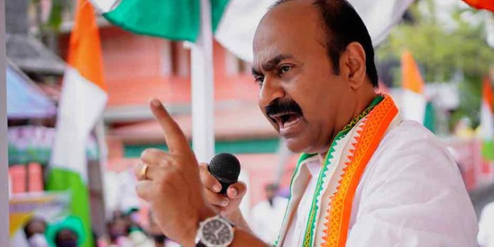 ടി.പി വധക്കേസിലെ വിധി സ്വാഗതാര്ഹം , സിപിഎമ്മിന്റെ ഗൂഡാലോചനയും പങ്കും അടിവരയിടുന്നത് : വി.ഡി. സതീശന് ടി.പി വധക്കേസിലെ വിധി സ്വാഗതാര്ഹം , സിപിഎമ്മിന്റെ ഗൂഡാലോചനയും പങ്കും അടിവരയിടുന്നത് : വി.ഡി. സതീശന്