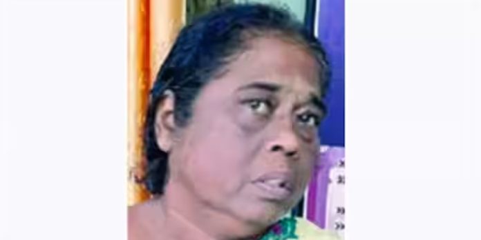വീട്ടിൽ സൂക്ഷിച്ച ചാരായവും വാഷുമായി വീട്ടമ്മ അറസ്റ്റിൽ വീട്ടിൽ സൂക്ഷിച്ച ചാരായവും വാഷുമായി വീട്ടമ്മ അറസ്റ്റിൽ