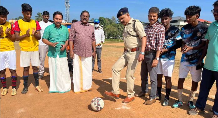 ലഹരിക്കെതിരെ കായിക ലഹരിയുമായി ജില്ലാ എക്സൈസ് വിമുക്തി മിഷന് ലഹരിക്കെതിരെ കായിക ലഹരിയുമായി ജില്ലാ എക്സൈസ് വിമുക്തി മിഷന്