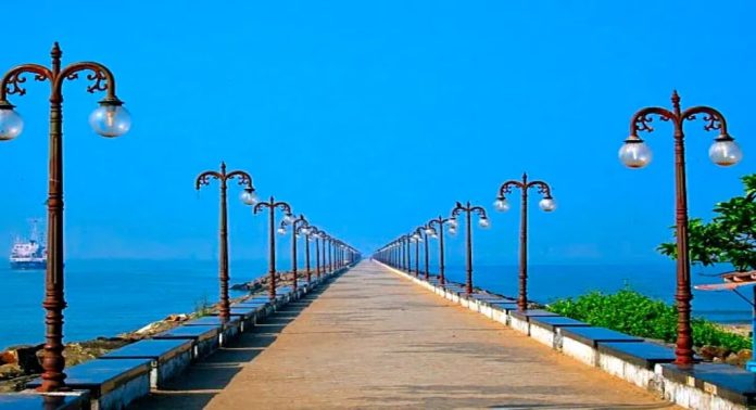കല്ലായ് കടവും ബാബുക്കയുടെ സംഗീതവും : ബേപ്പൂരിലേക്കൊരു യാത്ര കല്ലായ് കടവും ബാബുക്കയുടെ സംഗീതവും : ബേപ്പൂരിലേക്കൊരു യാത്ര