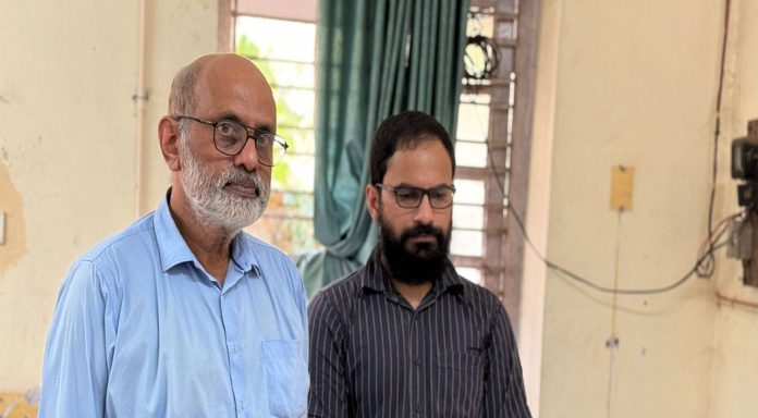 ‘ജി ആന്റ് ജി’ സാമ്പത്തിക തട്ടിപ്പ് ; പ്രതികൾ കീഴടങ്ങിയ വാർത്തയറിഞ്ഞ് പണം ആവശ്യപ്പെട്ട് നിക്ഷേപകര് സ്റ്റേഷനില് ‘ജി ആന്റ് ജി’ സാമ്പത്തിക തട്ടിപ്പ് ; പ്രതികൾ കീഴടങ്ങിയ വാർത്തയറിഞ്ഞ് പണം ആവശ്യപ്പെട്ട് നിക്ഷേപകര് സ്റ്റേഷനില്