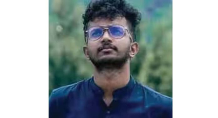 വർക്കലയിൽ വിദ്യാർത്ഥിയെ ജീവനൊടുക്കിയ നിലയിൽ കണ്ടെത്തി വർക്കലയിൽ വിദ്യാർത്ഥിയെ ജീവനൊടുക്കിയ നിലയിൽ കണ്ടെത്തി