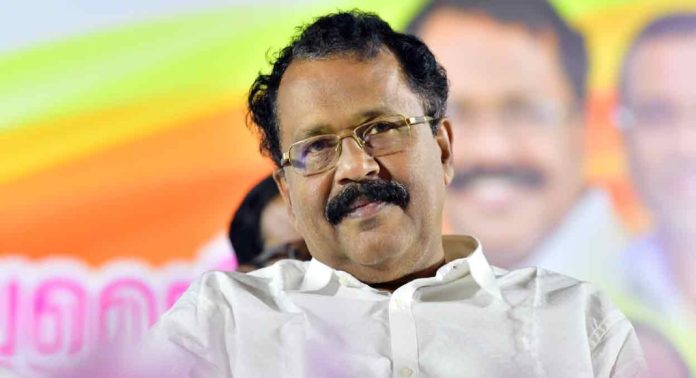 ഗോവ ഗവർണറുടെ വാഹനവ്യൂഹത്തിലേക്ക് കാറോടിച്ചുകയറ്റി ; സിപിഎം ഉന്നതനേതാവിന്റെ മകനെ പിഴ ചുമത്തി വിട്ടയച്ചു ഗോവ ഗവർണറുടെ വാഹനവ്യൂഹത്തിലേക്ക് കാറോടിച്ചുകയറ്റി ; സിപിഎം ഉന്നതനേതാവിന്റെ മകനെ പിഴ ചുമത്തി വിട്ടയച്ചു
