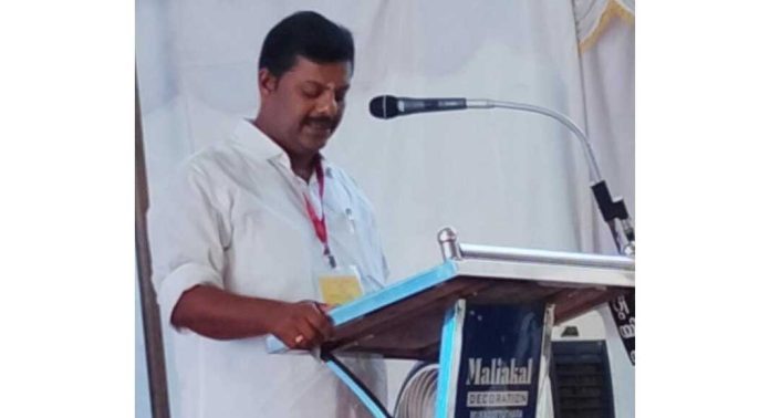 ശ്രീ നാരായണ ഗുരുവിനെ പഠിക്കാനും അറിയാനും ആരും ശ്രമിക്കുന്നില്ലെന്ന് കോട്ടയം സജീഷ് മണലേൽ ശ്രീ നാരായണ ഗുരുവിനെ പഠിക്കാനും അറിയാനും ആരും ശ്രമിക്കുന്നില്ലെന്ന് കോട്ടയം സജീഷ് മണലേൽ