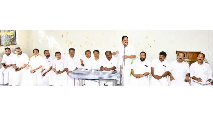 സമരാഗ്നി പ്രക്ഷോഭയാത്രയിൽ പ്രതിഷേധം ശക്തമാകും : ടി.യു. രാധാകൃഷ്ണൻ സമരാഗ്നി പ്രക്ഷോഭയാത്രയിൽ പ്രതിഷേധം ശക്തമാകും : ടി.യു. രാധാകൃഷ്ണൻ