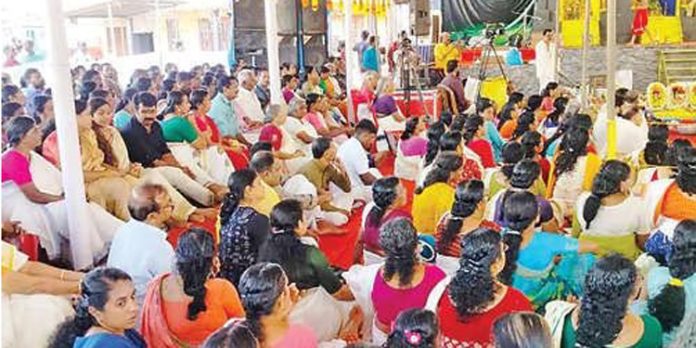 നൂറനാട് പടനിലം പരബ്രഹ്മ ക്ഷേത്രത്തിലെ പുരാണത്രയ സമീക്ഷാസത്രം ഇന്ന് സമാപിക്കും നൂറനാട് പടനിലം പരബ്രഹ്മ ക്ഷേത്രത്തിലെ പുരാണത്രയ സമീക്ഷാസത്രം ഇന്ന് സമാപിക്കും