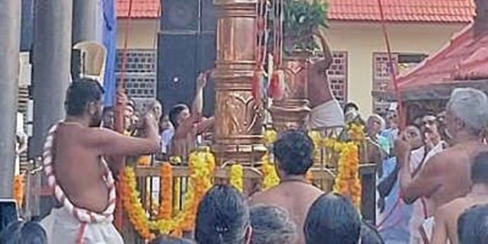 ഹരിപ്പാട് തലത്തോട്ട മഹാദേവ ക്ഷേത്രത്തിൽ ഉത്സവം കൊടിയേറി ഹരിപ്പാട് തലത്തോട്ട മഹാദേവ ക്ഷേത്രത്തിൽ ഉത്സവം കൊടിയേറി