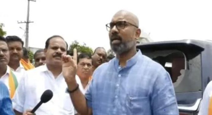 ബിജെപിയെ പിന്തുണയ്ക്കാത്തവർ നരകത്തിൽ പോകും ; വിവാദ പരാമർശവുമായി ലോക്സഭാ എംപി, ഇതൊക്കെ സ്വാഭാവികമെന്ന് ജനങ്ങൾ….! ബിജെപിയെ പിന്തുണയ്ക്കാത്തവർ നരകത്തിൽ പോകും ; വിവാദ പരാമർശവുമായി ലോക്സഭാ എംപി, ഇതൊക്കെ സ്വാഭാവികമെന്ന് ജനങ്ങൾ….!