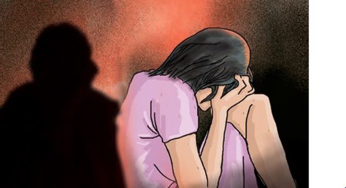 വിദ്യാർഥിനിക്കുനേരെ ലൈംഗികാതിക്രമം ; പ്രതിക്ക് ശിക്ഷ വിധിച്ചു വിദ്യാർഥിനിക്കുനേരെ ലൈംഗികാതിക്രമം ; പ്രതിക്ക് ശിക്ഷ വിധിച്ചു